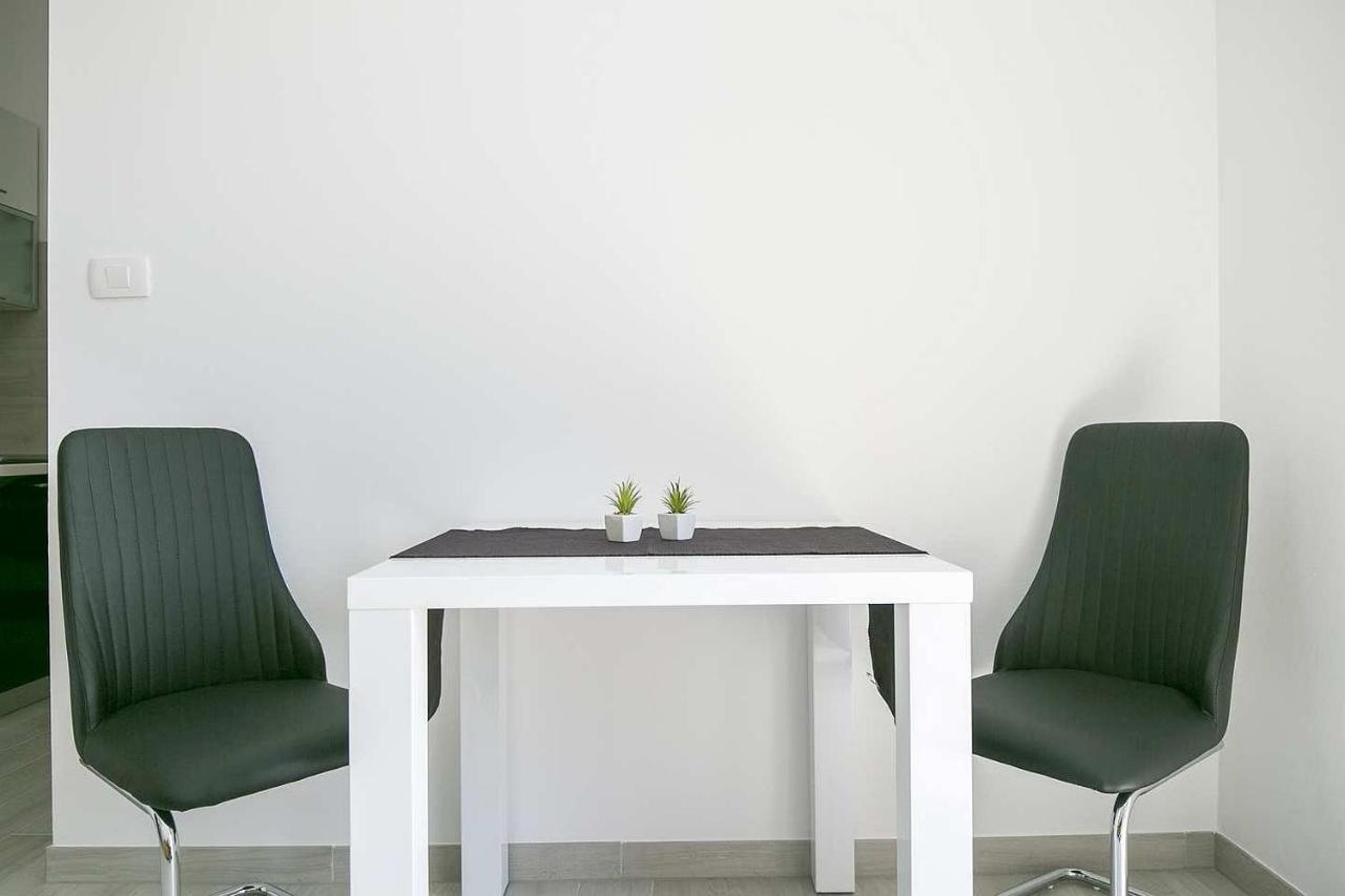 Apartmani Astrid Rabac Exterior foto