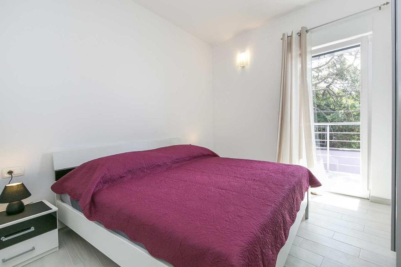 Apartmani Astrid Rabac Exterior foto